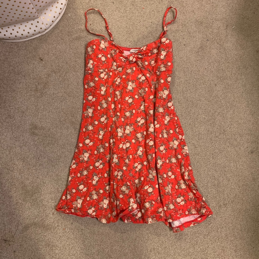 Red short dress with flowers